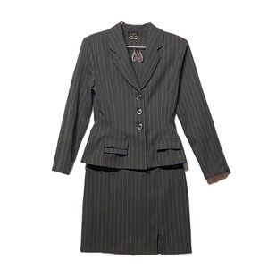 VTG 90 USA Gorpcore Goth Black Pin Stripe Suit Blazer Mini Skirt 3/4 Long Sleeve